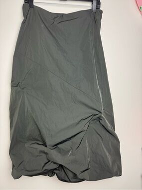 Porto Black Asymmetrical Midi Bubble Skirt